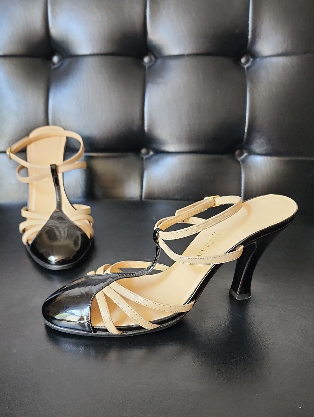 Vintage Cole Haan Patent Leather T-Strap Two-Tone Heel Black Tan Size 7.5